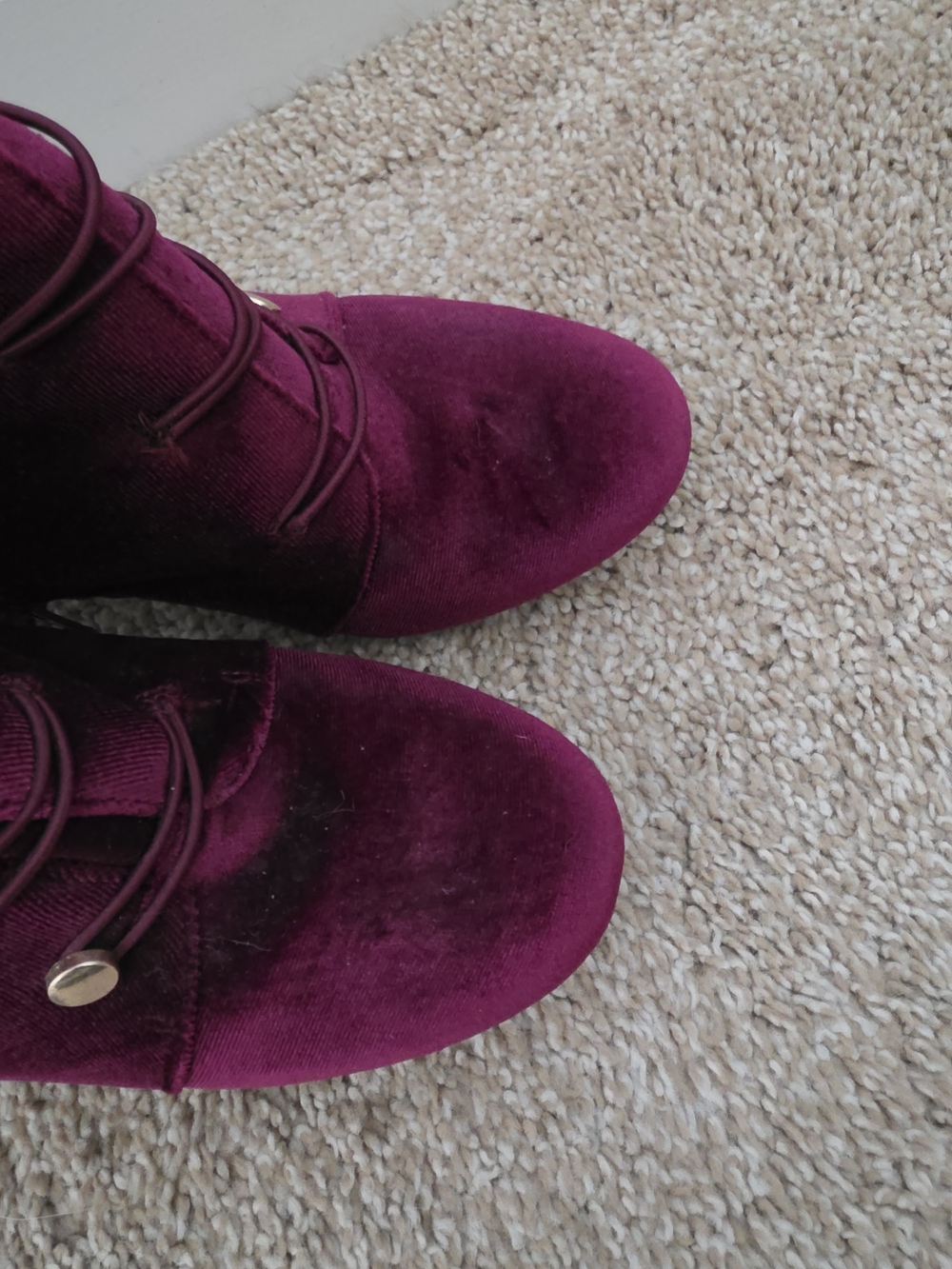 Women's Burgundy Suede Lace-Front Ankle Boots - Picture 3 of 4